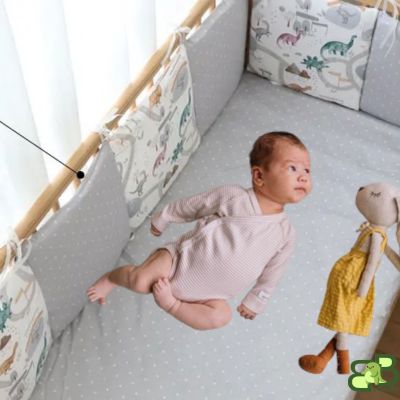 tour de lit bebe enfant doudou
