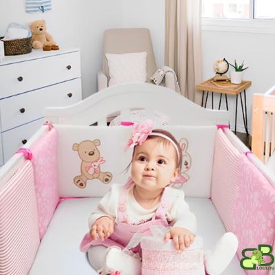 Tour de lit petite fille