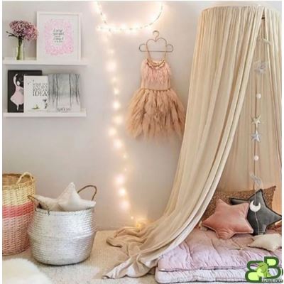 Ciel de lit bébé beige