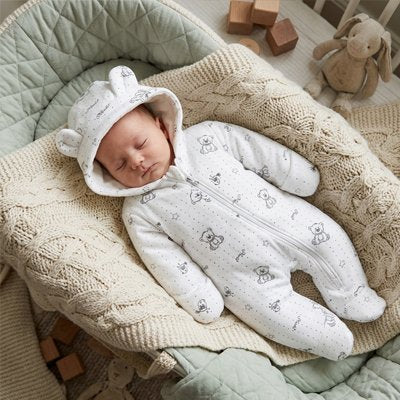 Combinaison bébé polaire enfant dort