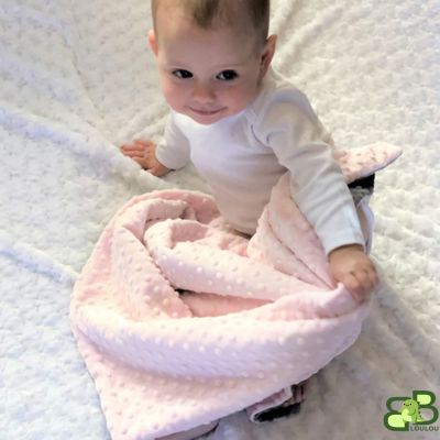 Couverture bebe  rose enfant 