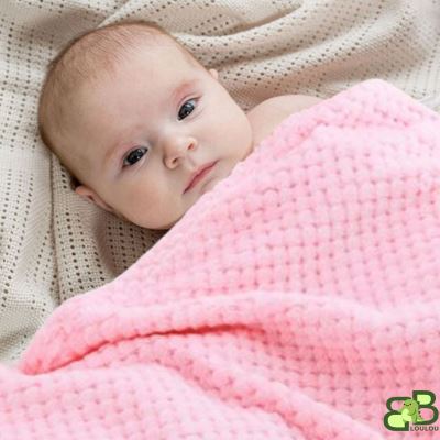 Couverture -Bébé-rose