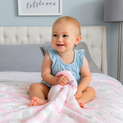 COUVERTURE EN POLAIRE BEBE elephant rose