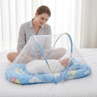 Lit moustiquaire bebe bleu maman