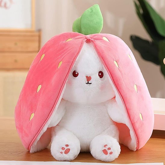 Peluche lapin fraise