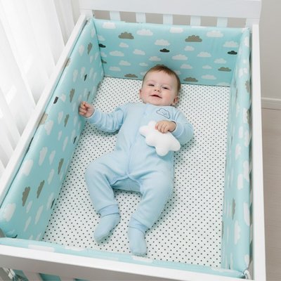 Tour de lit  bébé