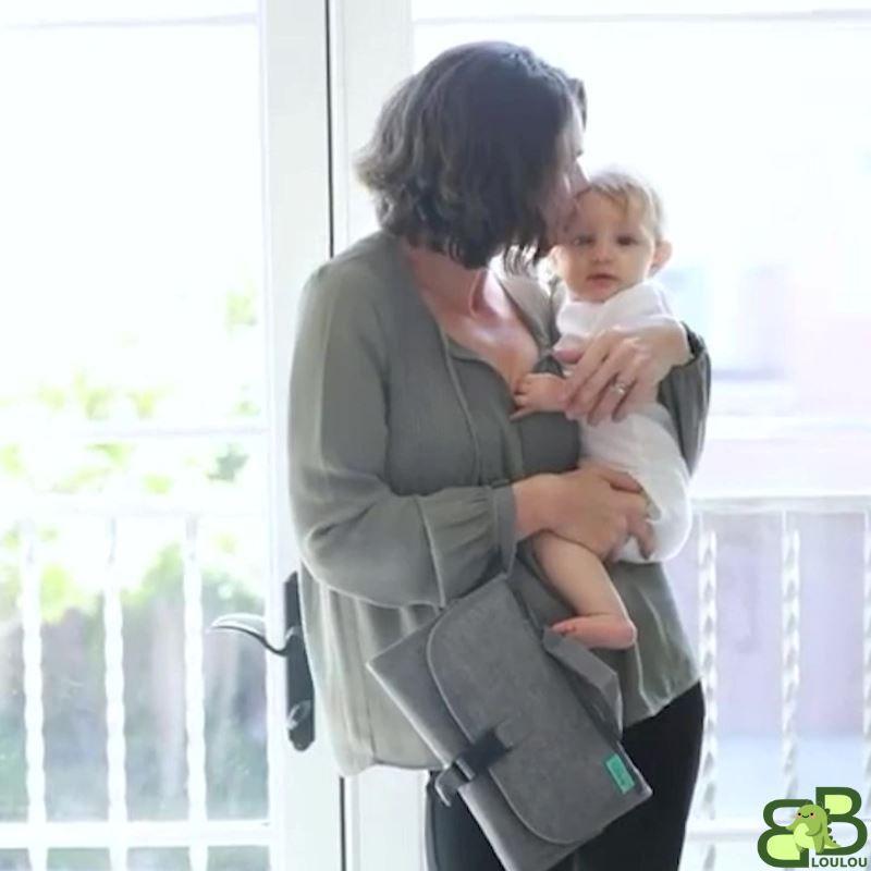 Tapis à langer portable bébé maman